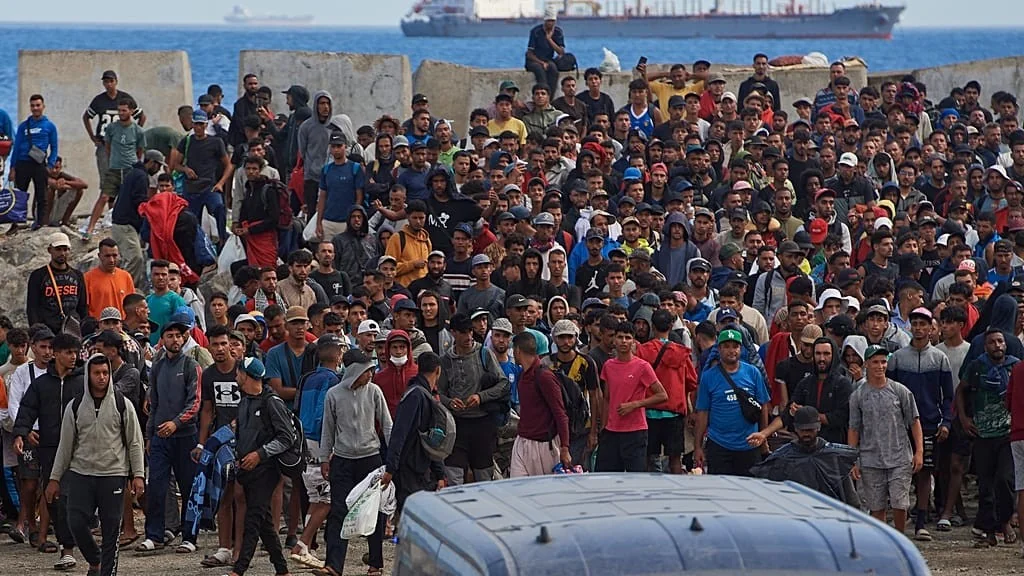 Ceuta: Espanha corrige número de menores migrantes para cerca de 1.500 após revisão de dados