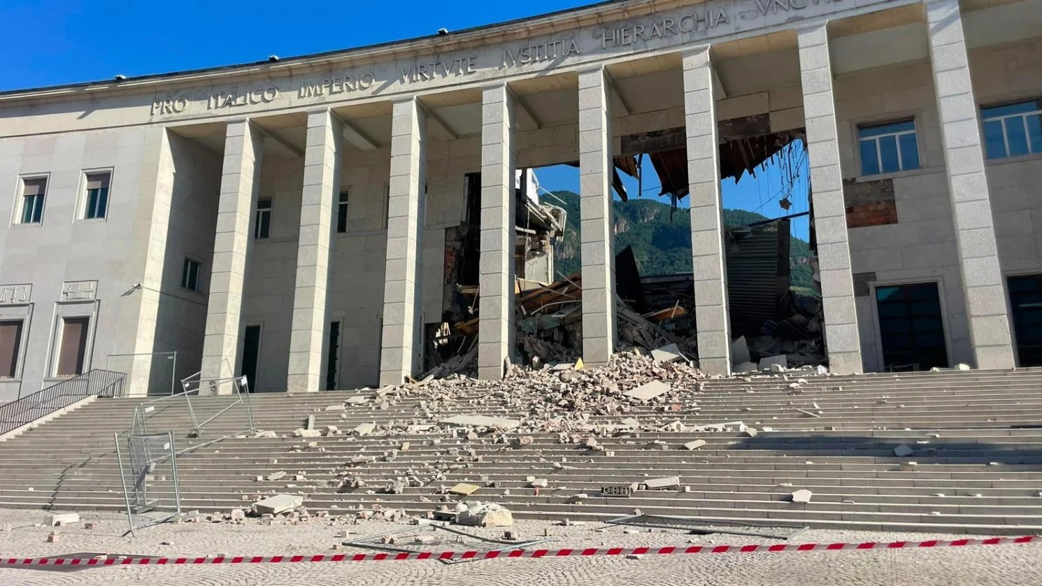 Crollo del Palazzo di Giustizia a Bolzano: cinco investigados e perícia técnica em curso