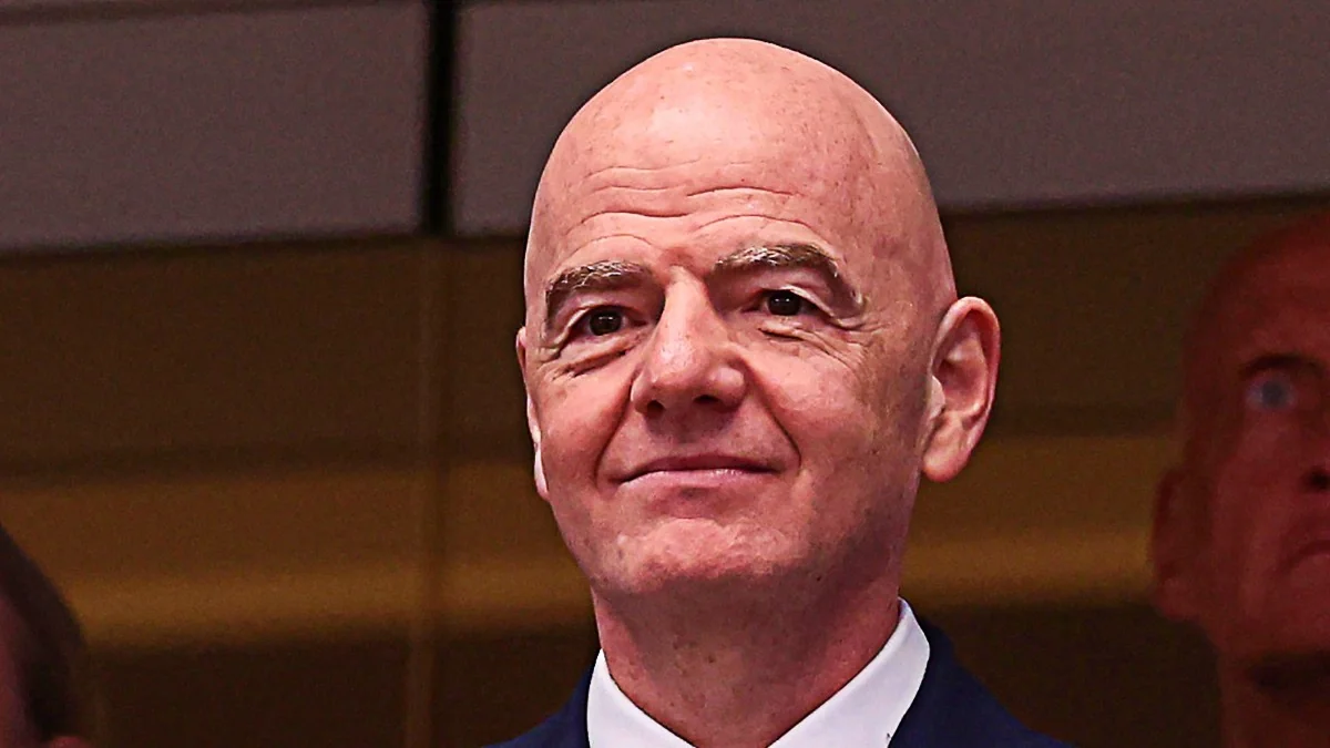 Crise na FIFA: Gales e Inglaterra retiram apoio a Infantino e UEFA ameaça ações legais