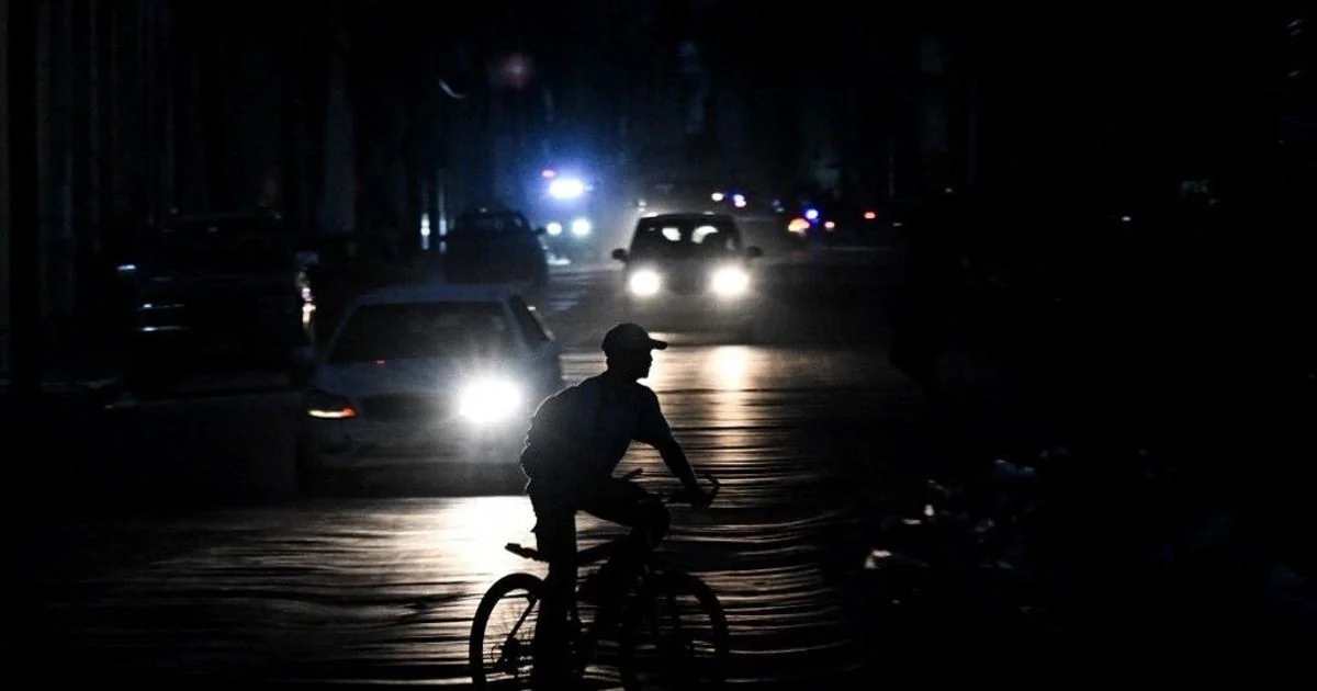Cuba mergulha em novo blackout enquanto governo culpa 'morsa' dos EUA