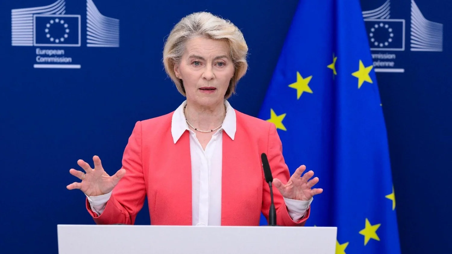 Déficit de um bilhão por dia: UE aponta desequilíbrio comercial frente à China e Von der Leyen avisa que está pronta a reagir