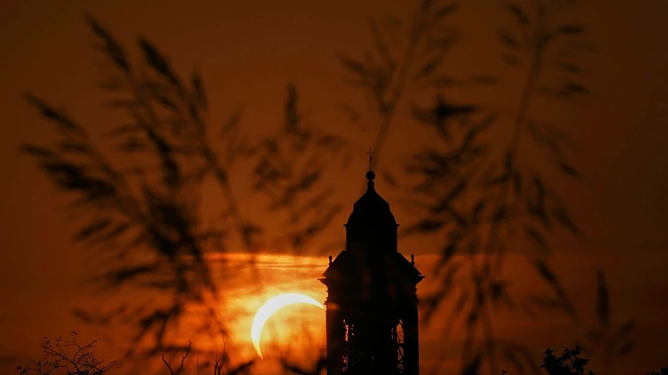 Eclipse de 2027: onde viajar para ver o ‘eclipse do século’ e como planejar a sua experiência