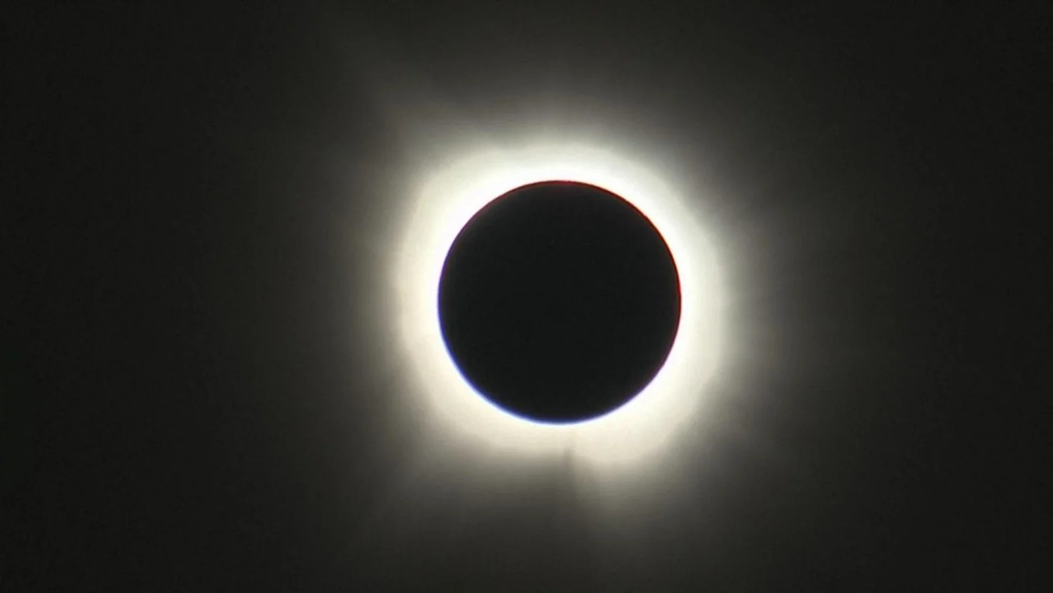 Eclipse solar total de 12 de agosto: o que observar, onde ver e como se proteger