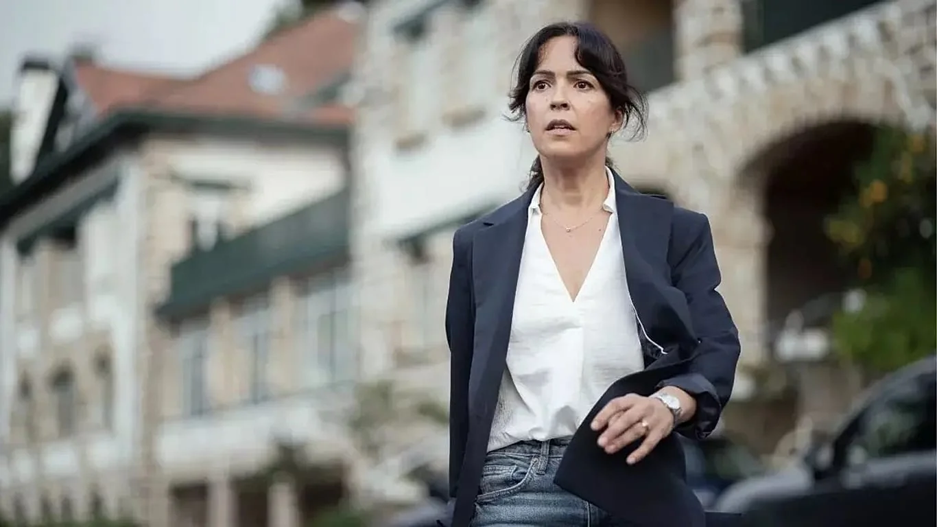 Erro em série da Netflix expõe número de Inés e provoca meses de assédio telefônico
