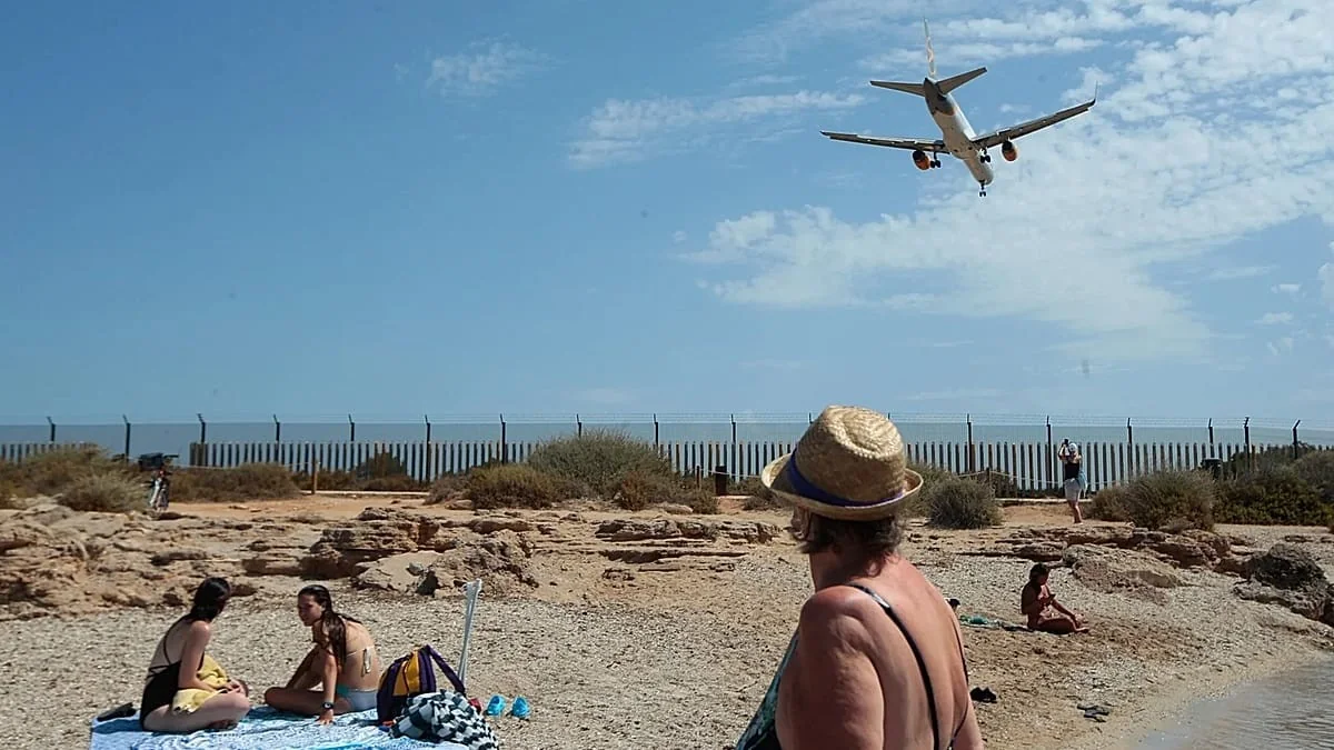 Espanha bate recordes de turismo enquanto um em cada três moradores não consegue tirar férias