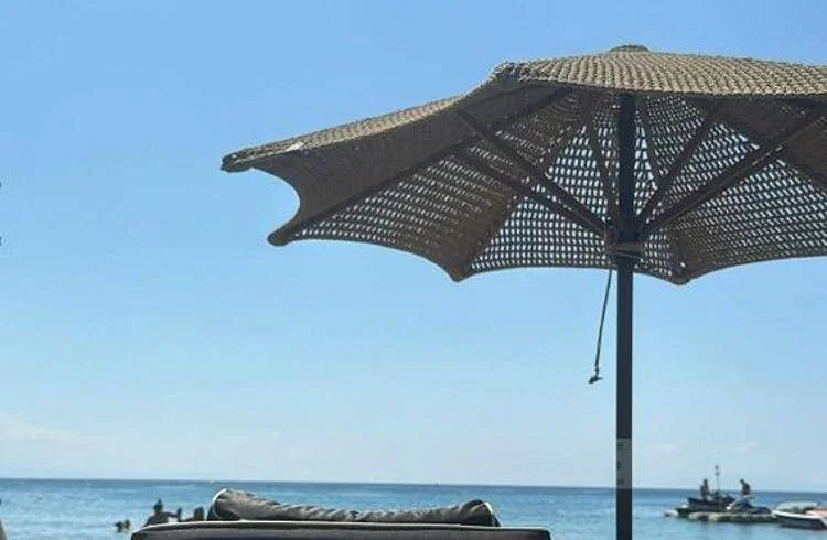 Balneários: estrangeiros salvam verão 2026 nas praias italianas; italianos recuam até 15%