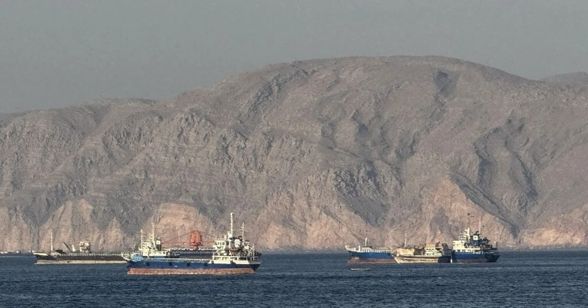 Estreito de Hormuz: Teerã exige ressarcimentos e fim das sanções como pré-condição para reabertura