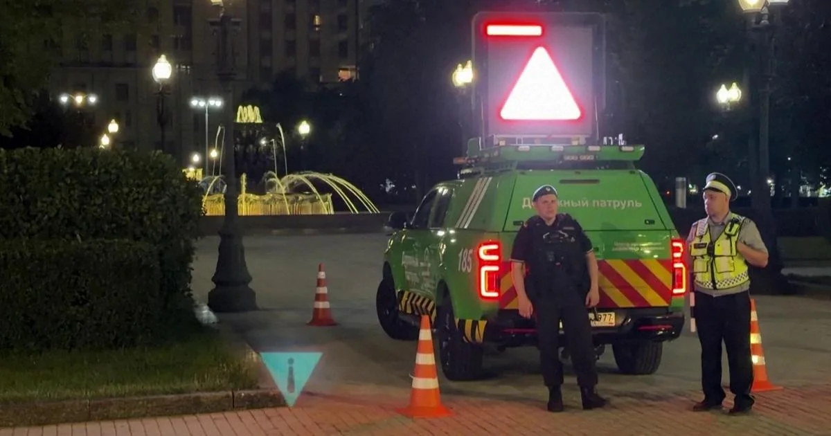Ataque em restaurante de Moscou deixa três mortos — atentadora entre as vítimas; evento para comando militar estava em curso