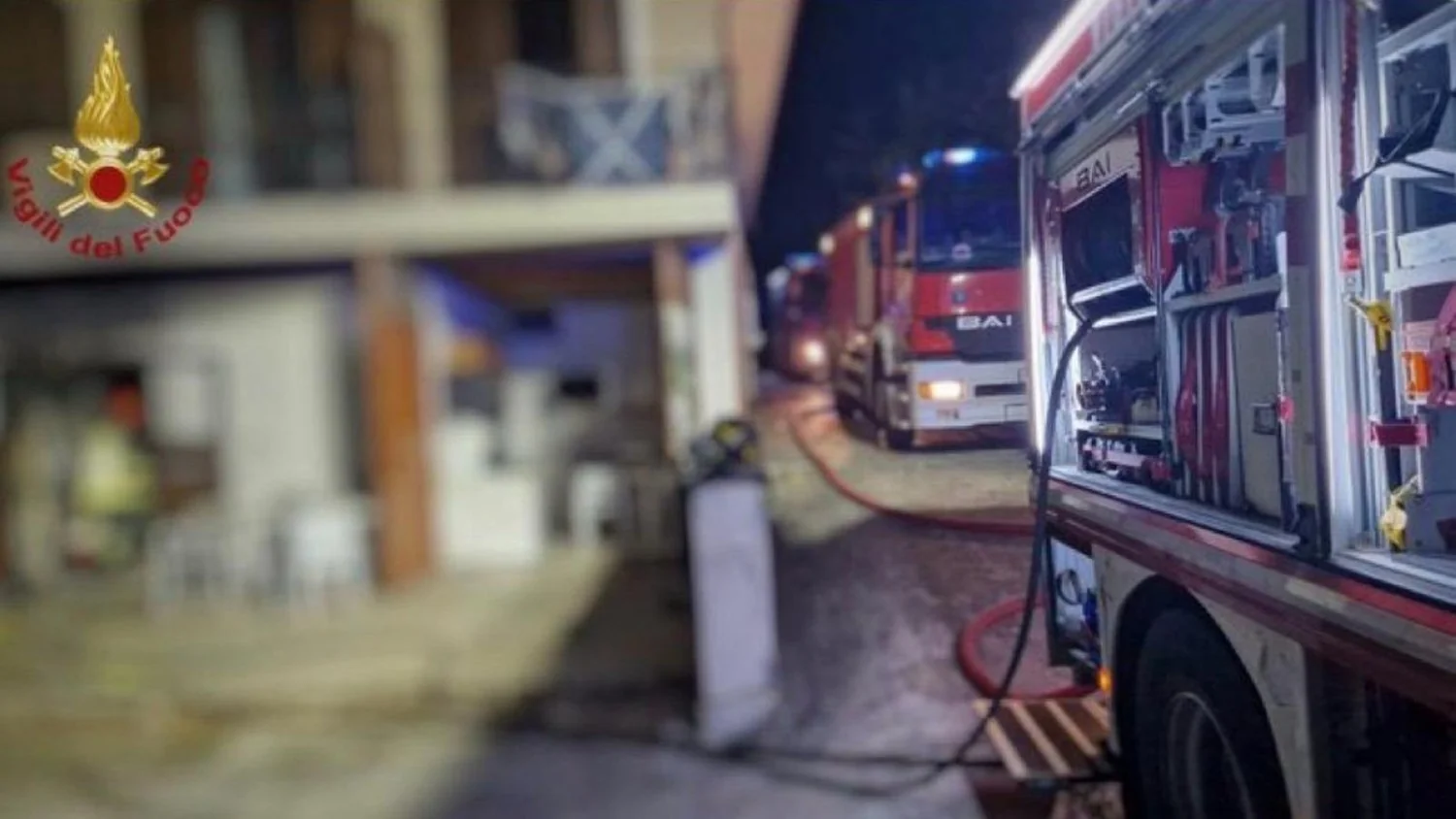 Explosão em B&B de Mileto deixa família de turistas eslovenos em estado grave