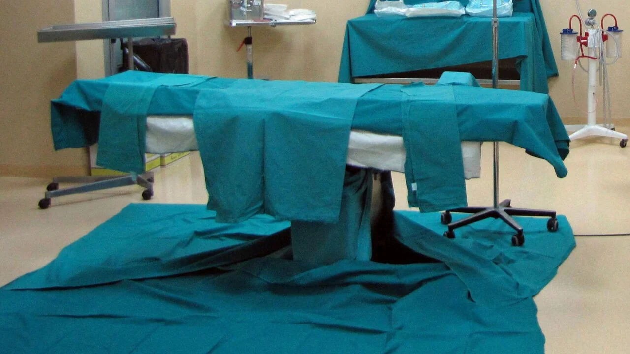 Garante da Infância da Toscana questiona fechamento de pontos de nascimento e escreve a Schillaci