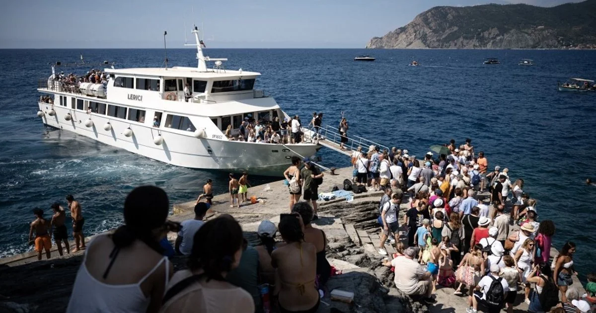 Ferragosto 2026: mais de 17 milhões de turistas movimentam a economia italiana