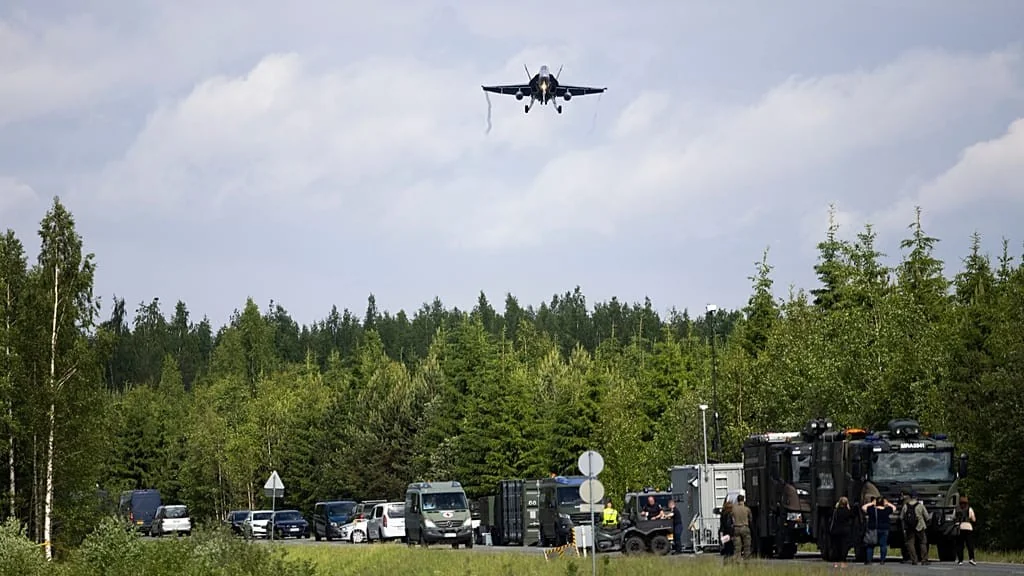 Finlândia denuncia violação de espaço aéreo; Helsinque suspeita de aeronave russa