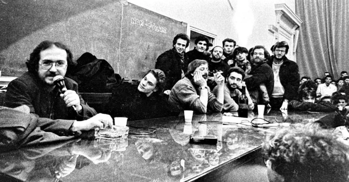 A última lição de Francesco Guccini: o embate na Pantera durante a ocupação da Universidade de Bolonha