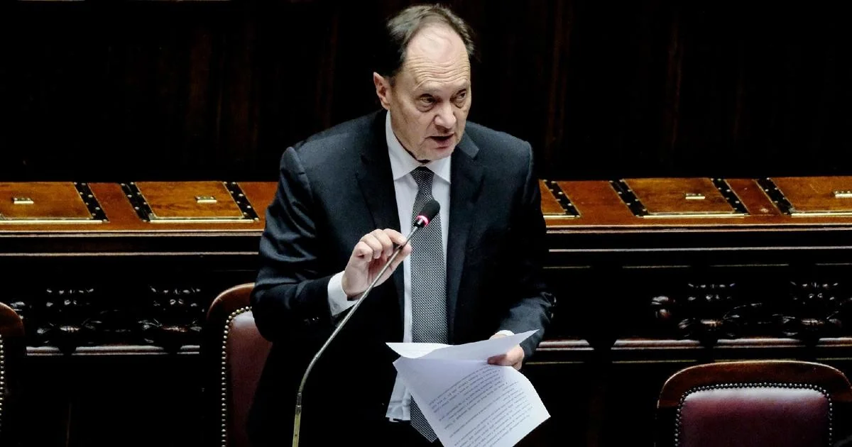 Governo põe voto de confiança na Câmara sobre decreto da Justiça e Pacto UE para migrantes