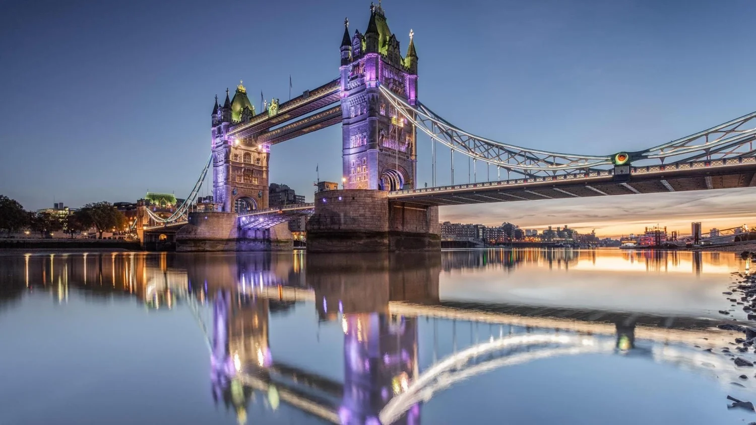 Halloween na Europa: roteiros assombrados por Londres, Copenhagen e Disneyland Paris