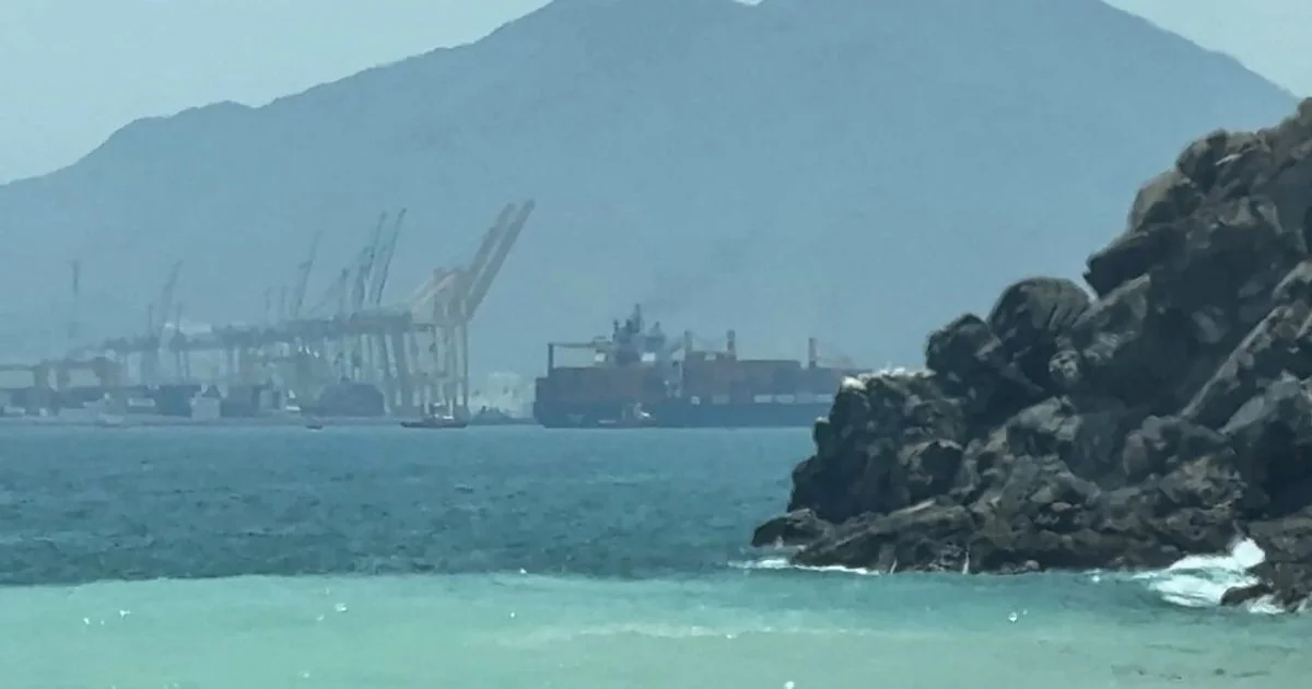 Hormuz: Irã e Omã acertam corredor de navegação enquanto Trump renova ameaça