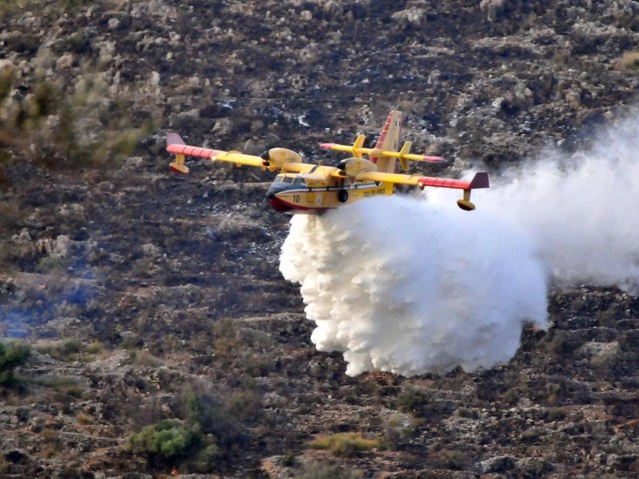 Incêndios na Itália: mais de 1.070 grandes focos queimam 741 km² até julho de 2026