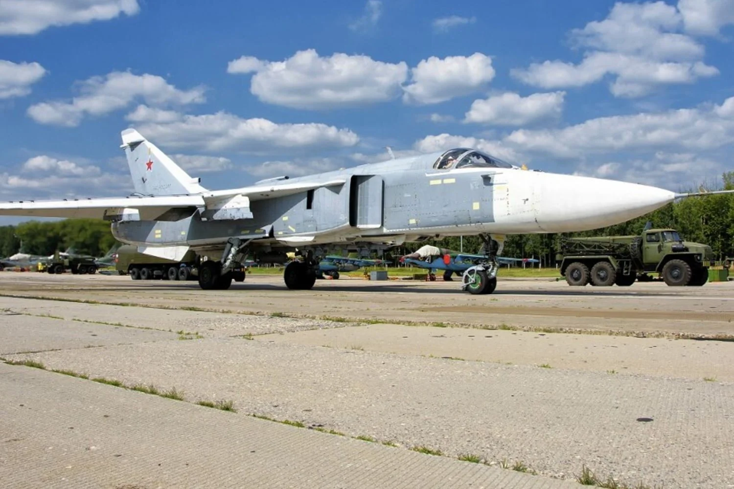 Irã exige ao Qatar a libertação de três pilotos apreendidos após abate de Su-24 em março