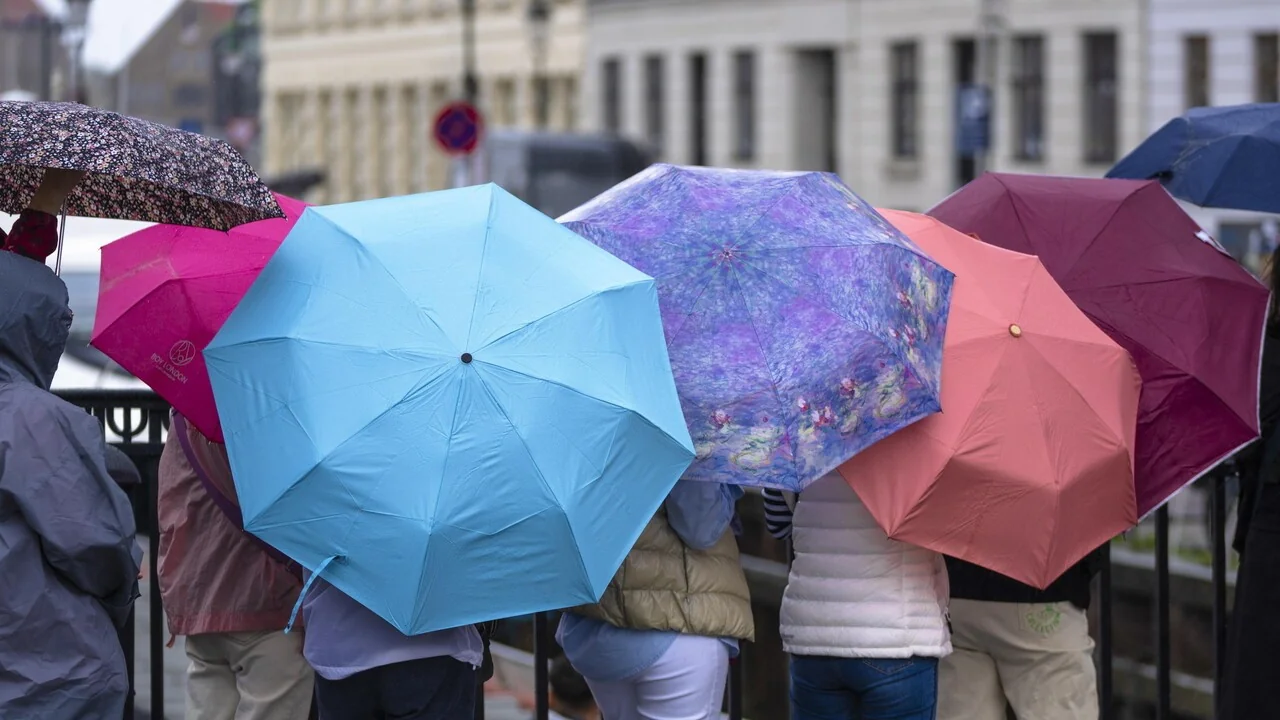Itália dividida pelo tempo: chuvas intensas no Norte e calor de verão no Sul