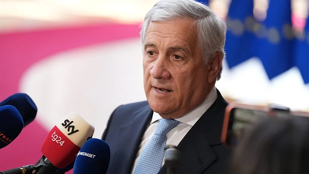 Imposto sobre lucros extraordinários energéticos reacende disputa política na Itália: PD pressiona, Tajani aposta no diálogo