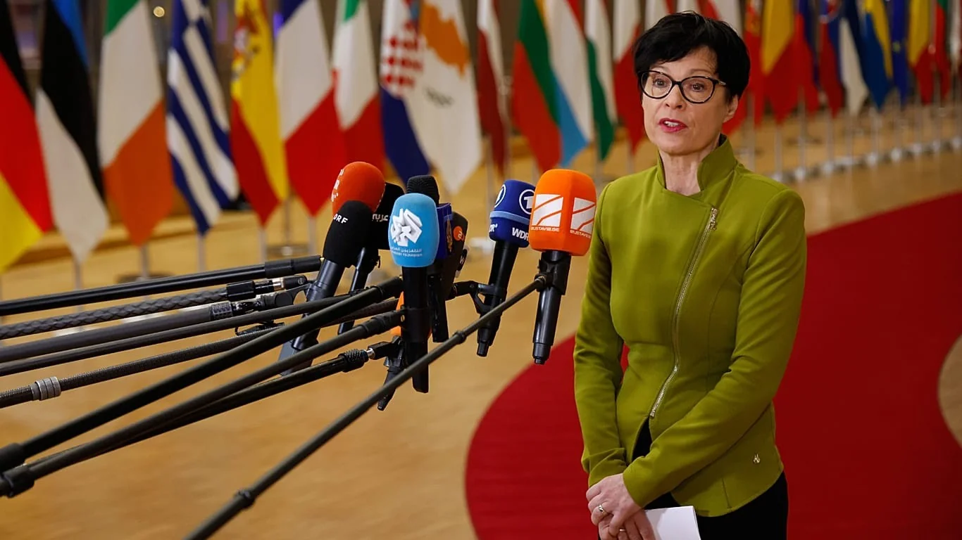 Kos propõe reformular o alargamento da UE: reformas, garantias e integração gradual no novo roteiro europeu