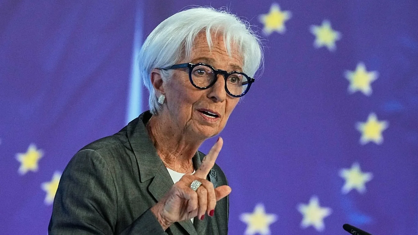 Lagarde: Europa precisa superar a fragmentação dos mercados para não perder o trem da IA