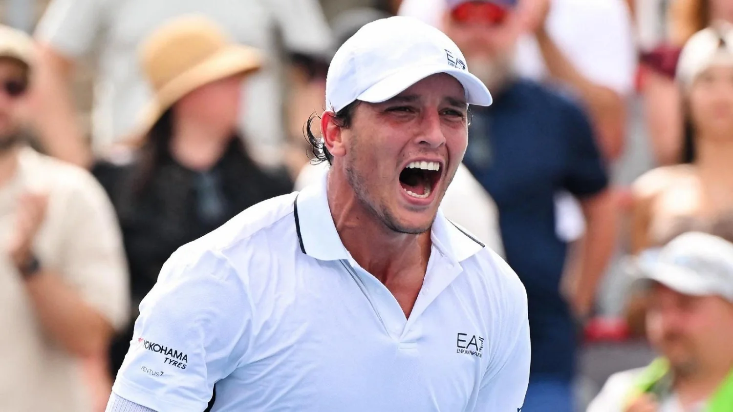 Luciano Darderi supera Nuno Borges e alcança as quartas do Masters de Montreal
