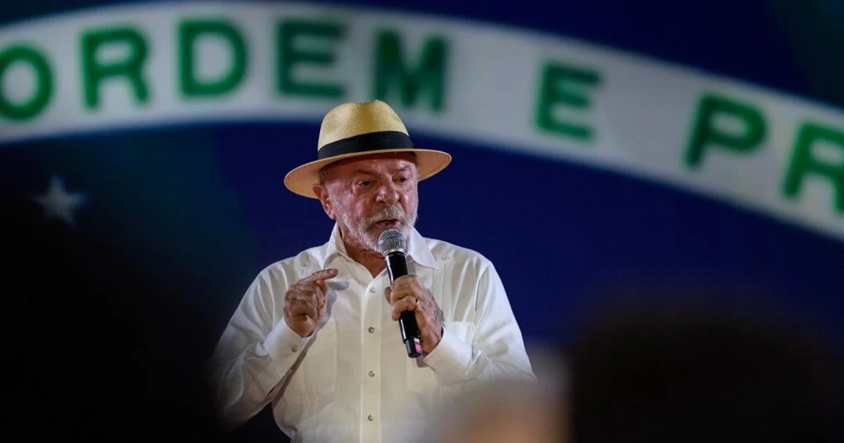 Lula anuncia recandidatura aos 80 anos e prioriza reforço da defesa em novo mandato
