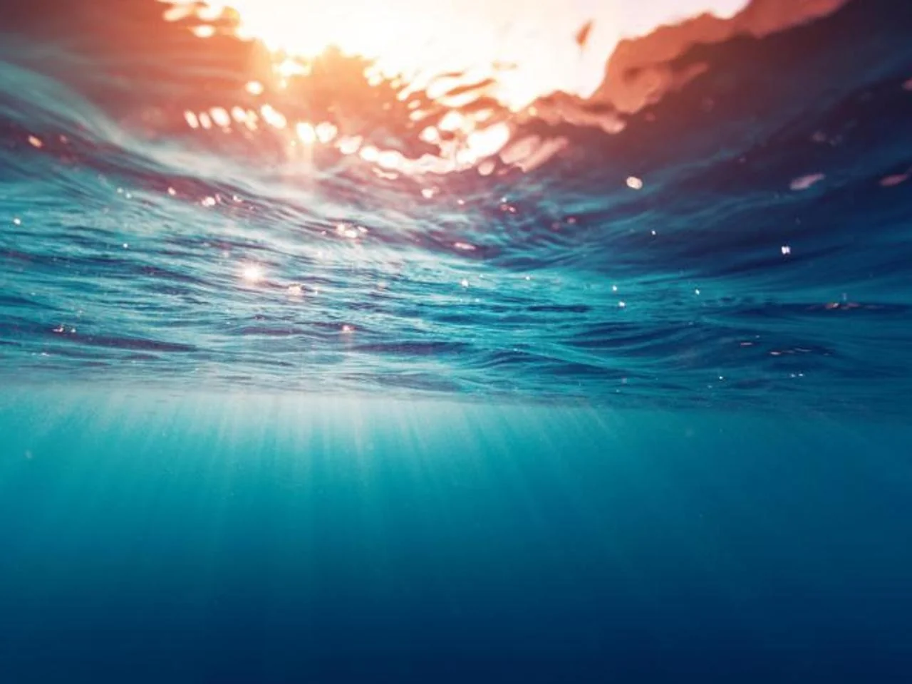 Mar registra novo recorde de calor: 21,1 °C e alertas sobre El Niño e aquecimento oceânico