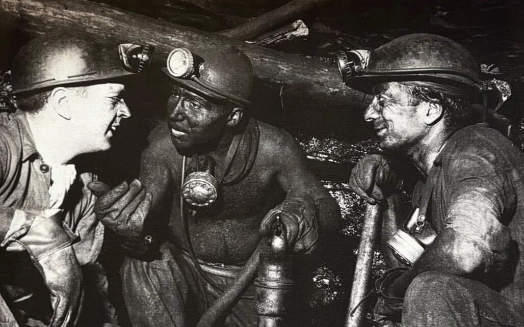 Marcinelle, 70 anos: a saga dos mineiros italianos e o pacto homem–carvão
