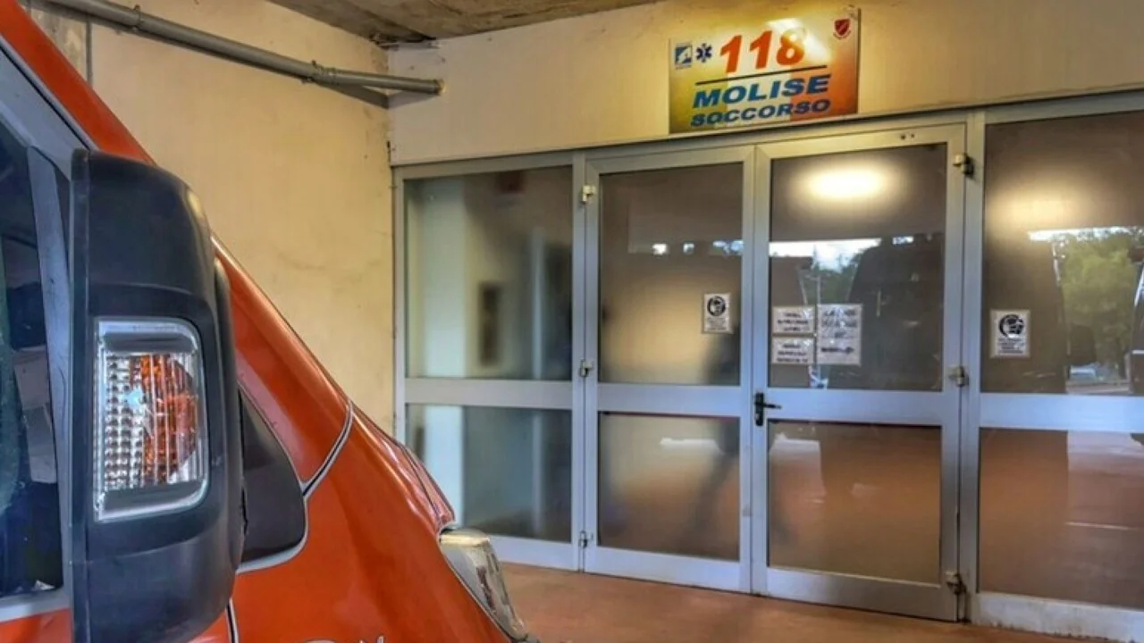 Molise: edital para 13 vagas médicas no serviço 118 fica sem sucesso; único candidato foi considerado inapto
