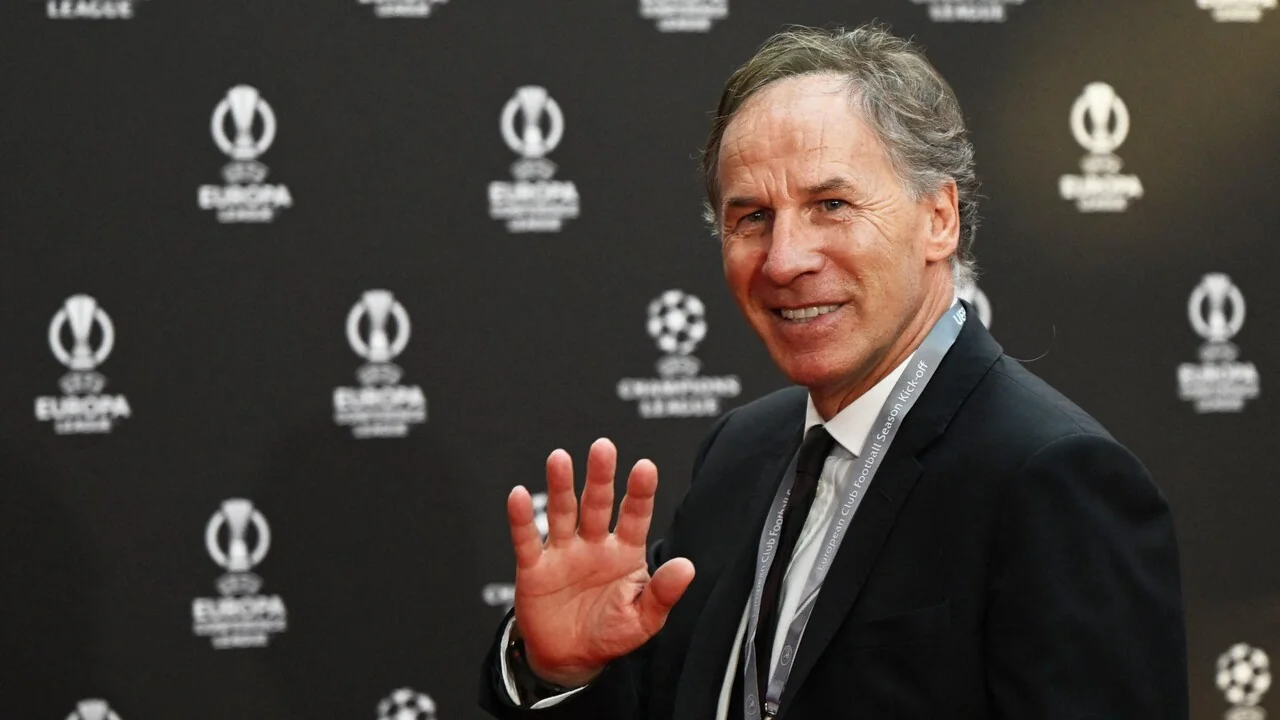 Morre Franco Baresi: o mundo do futebol se curva ao 'Piscinin'