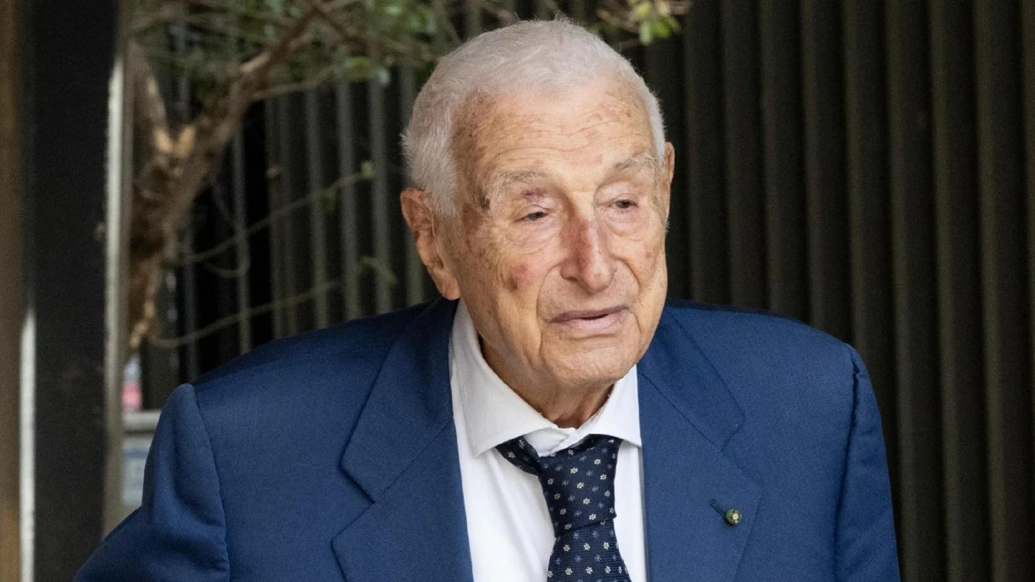 Morre Fulvio Lucisano, o 'Re dos produtores' que moldou mais de seis décadas do cinema italiano