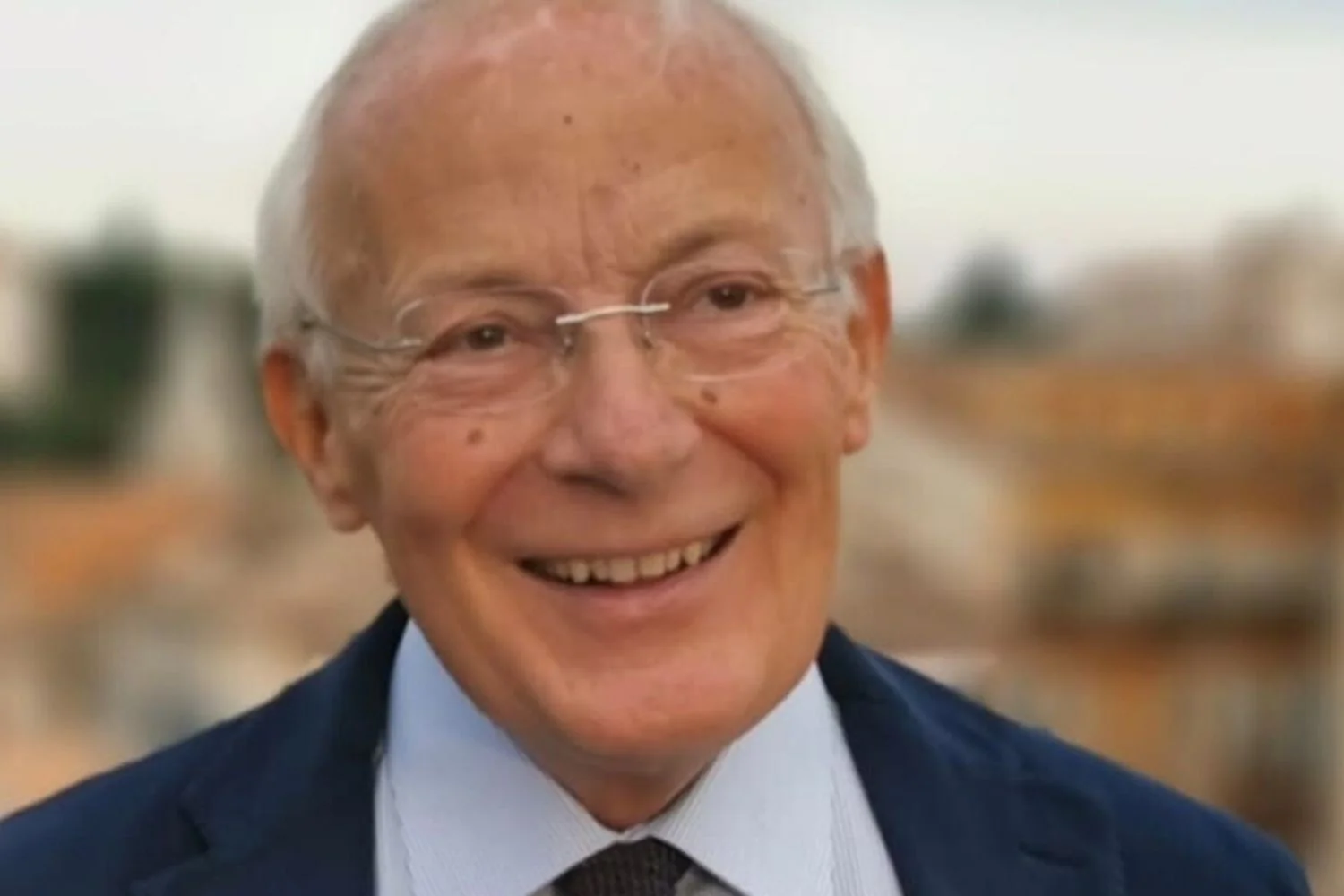 Morre Vittorio Pandolfi, ex-diretor da AGI e referência do jornalismo econômico
