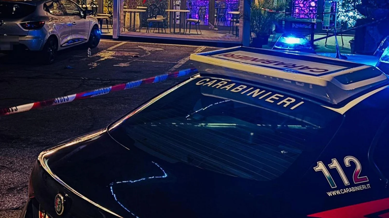 Mulher de 45 anos é encontrada morta com ferimentos por faca em Parma