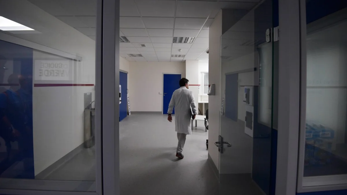 Nápoles: homem de 26 anos é preso por agredir médico no Policlinico Federico II