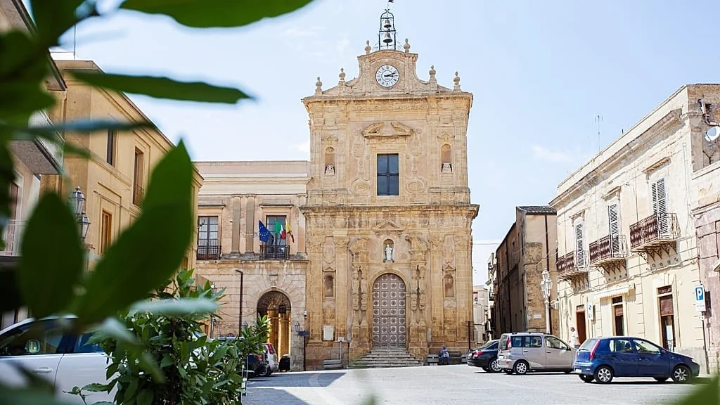 Naro, na Sicília, oferece casas por 1€ para reviver o centro histórico e atrair novos moradores
