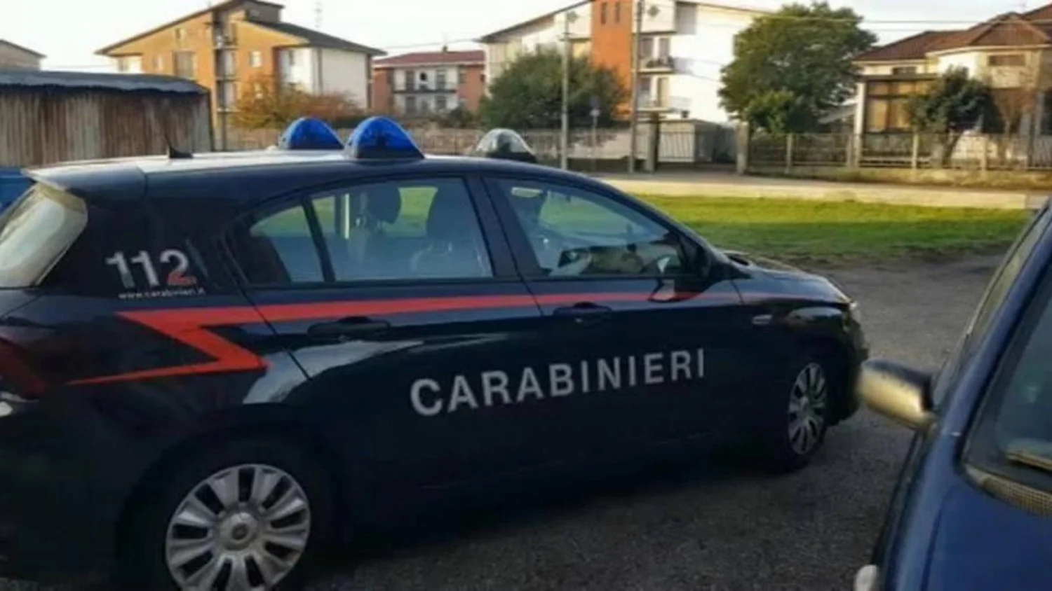 Novara: corpo de mulher de 74 anos com Alzheimer encontrado em fosso após desaparecimento em 6 de agosto