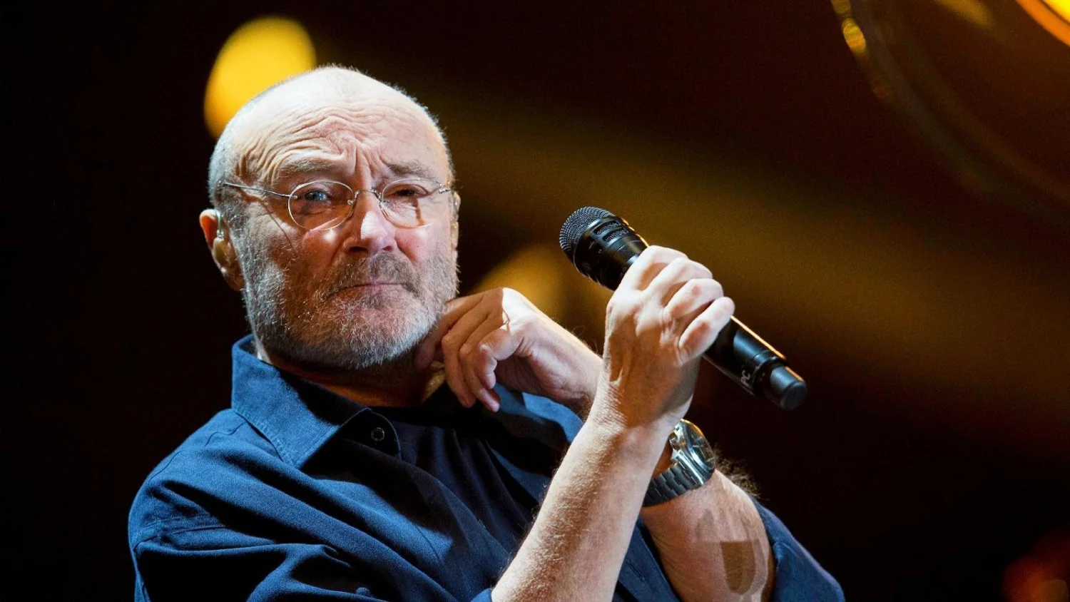 Phil Collins revela que quase morreu por causa do álcool após internação de sete meses