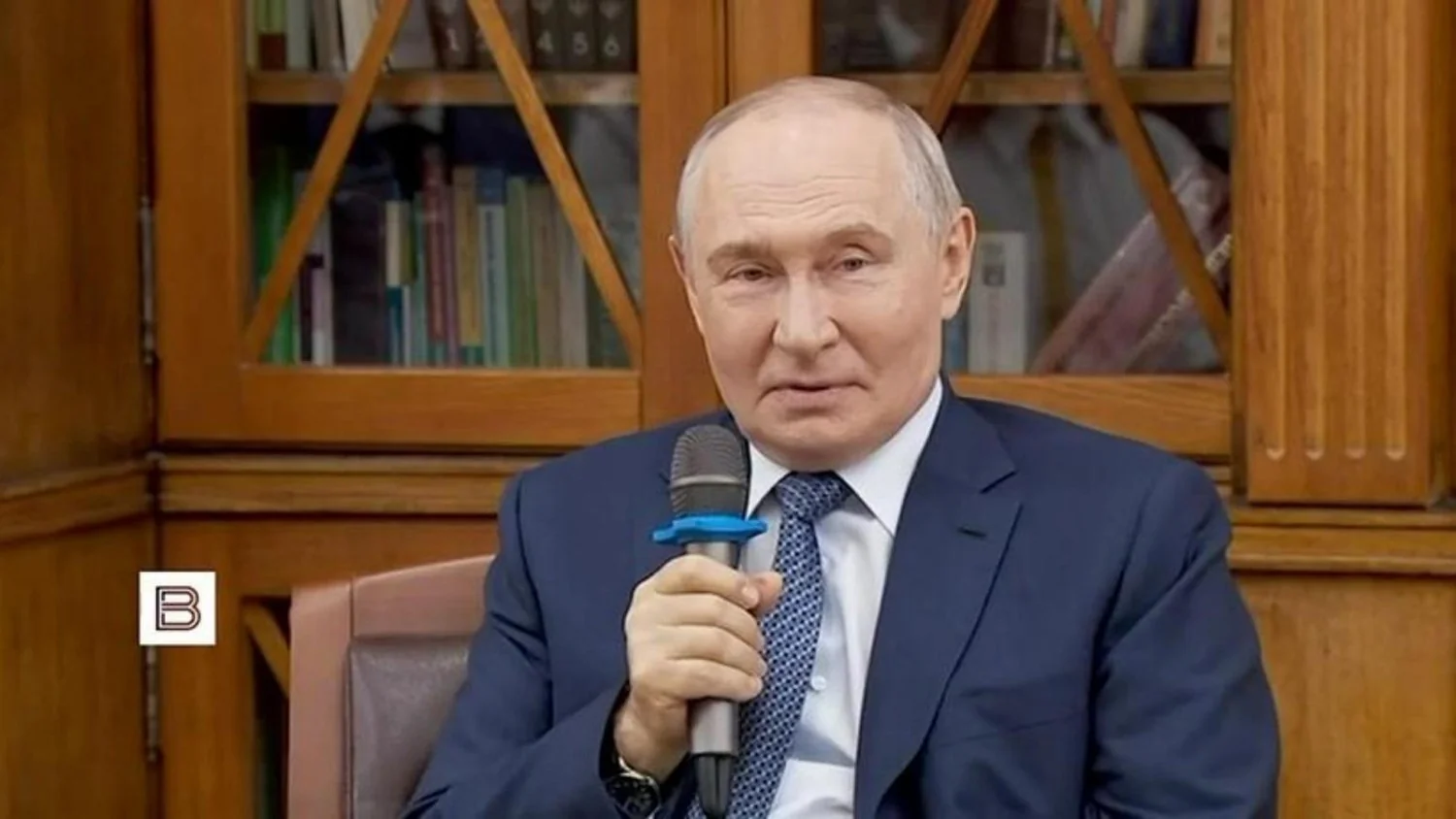 Putin sugere explicar a guerra na Ucrânia às crianças com a 'cadeia alimentar' das orcas