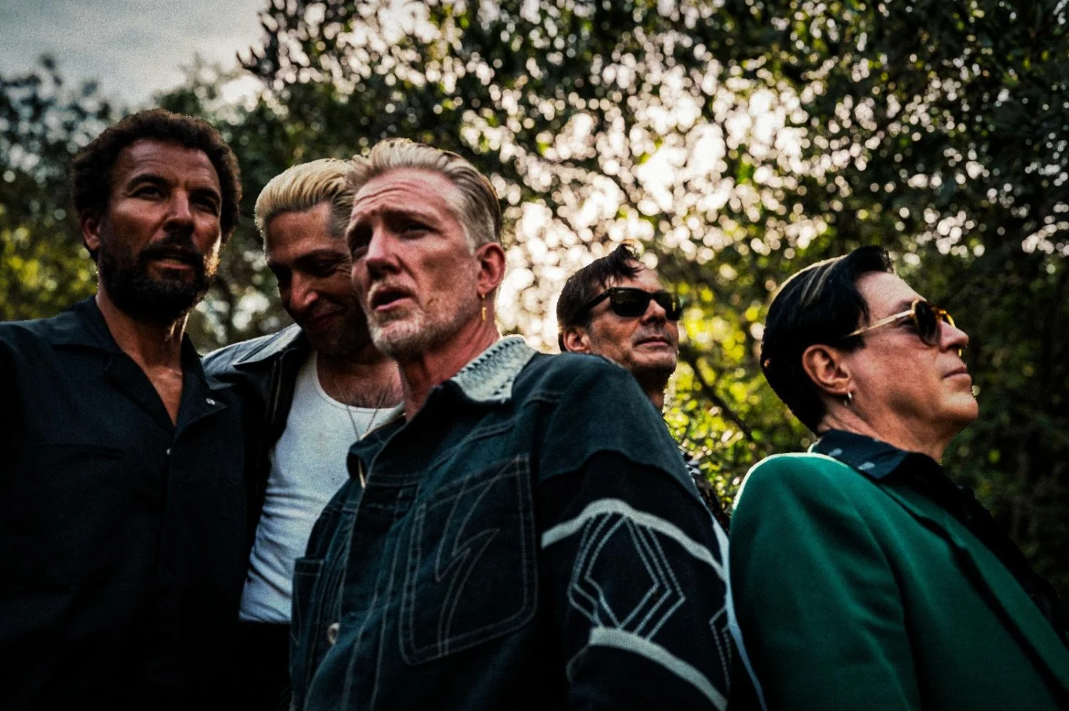 Queens of the Stone Age: ‘Perfecth’ e o kintsugi que reconstrói o rock