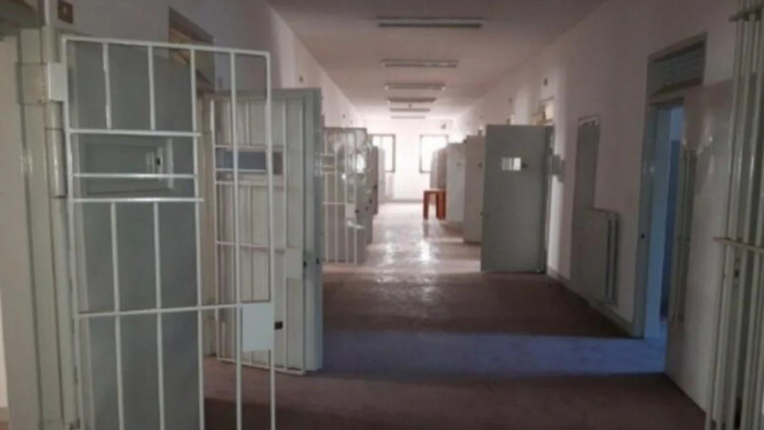 Rebelião no presídio de Cavadonna (Siracusa): mais um episódio em série em agosto de 2026
