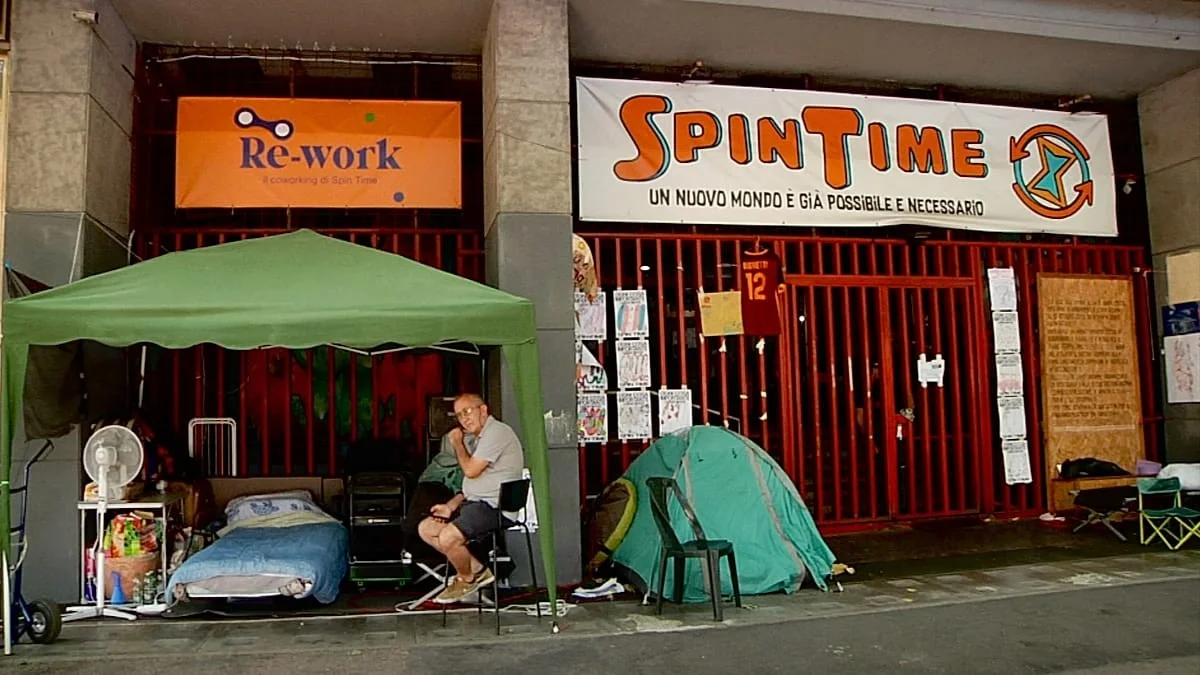 Roma: 400 pessoas vivem na rua há mais de 20 dias após despejo do Spin Time