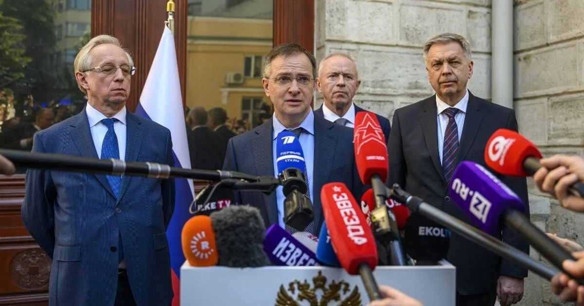 Rússia rejeita congelamento do conflito com a Ucrânia: 'EUA não são mediadores imparciais', diz Galuzin
