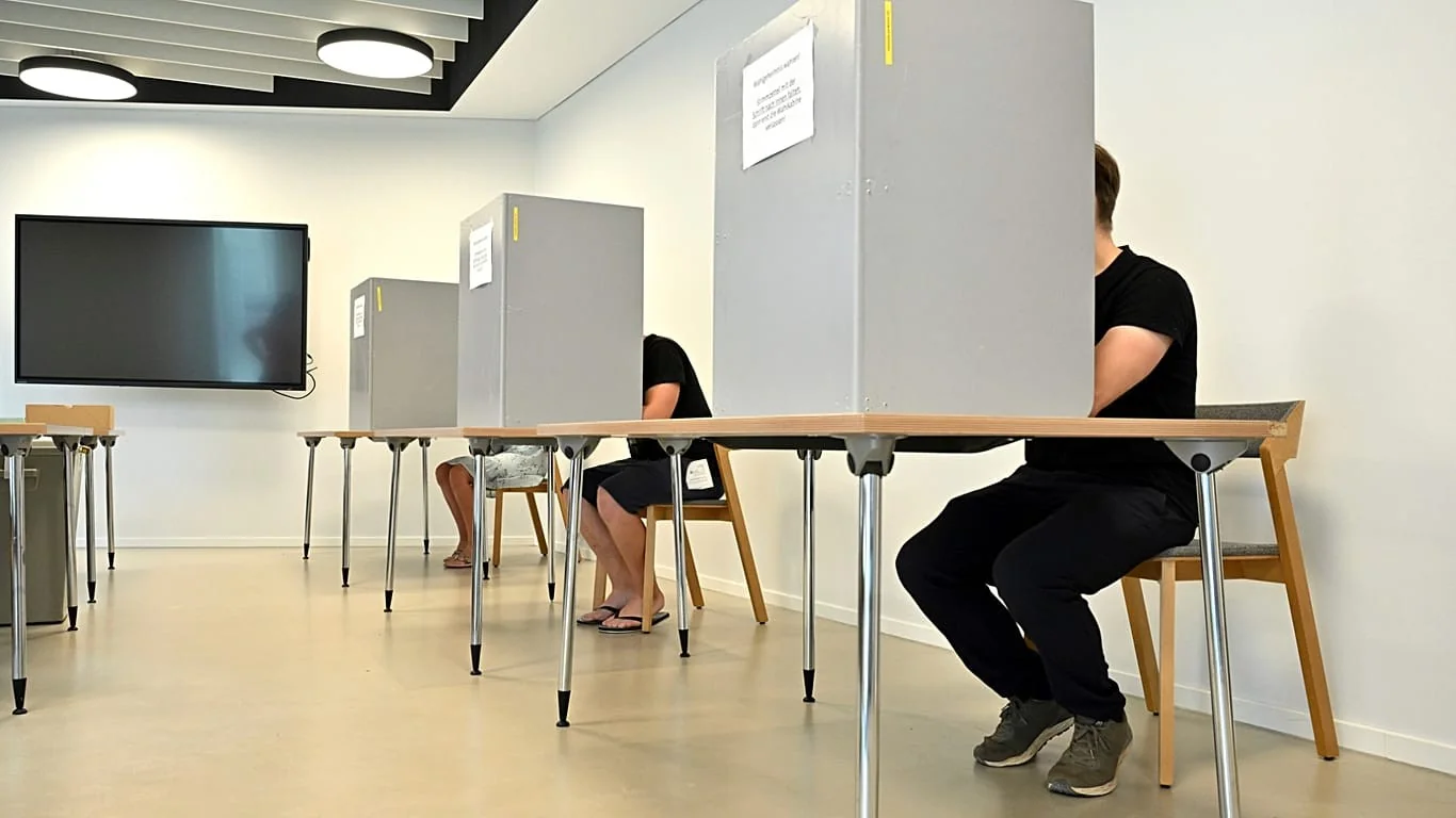 Saxônia-Anhalt: o jogo estratégico por trás do voto tático para conter a ascensão da AfD