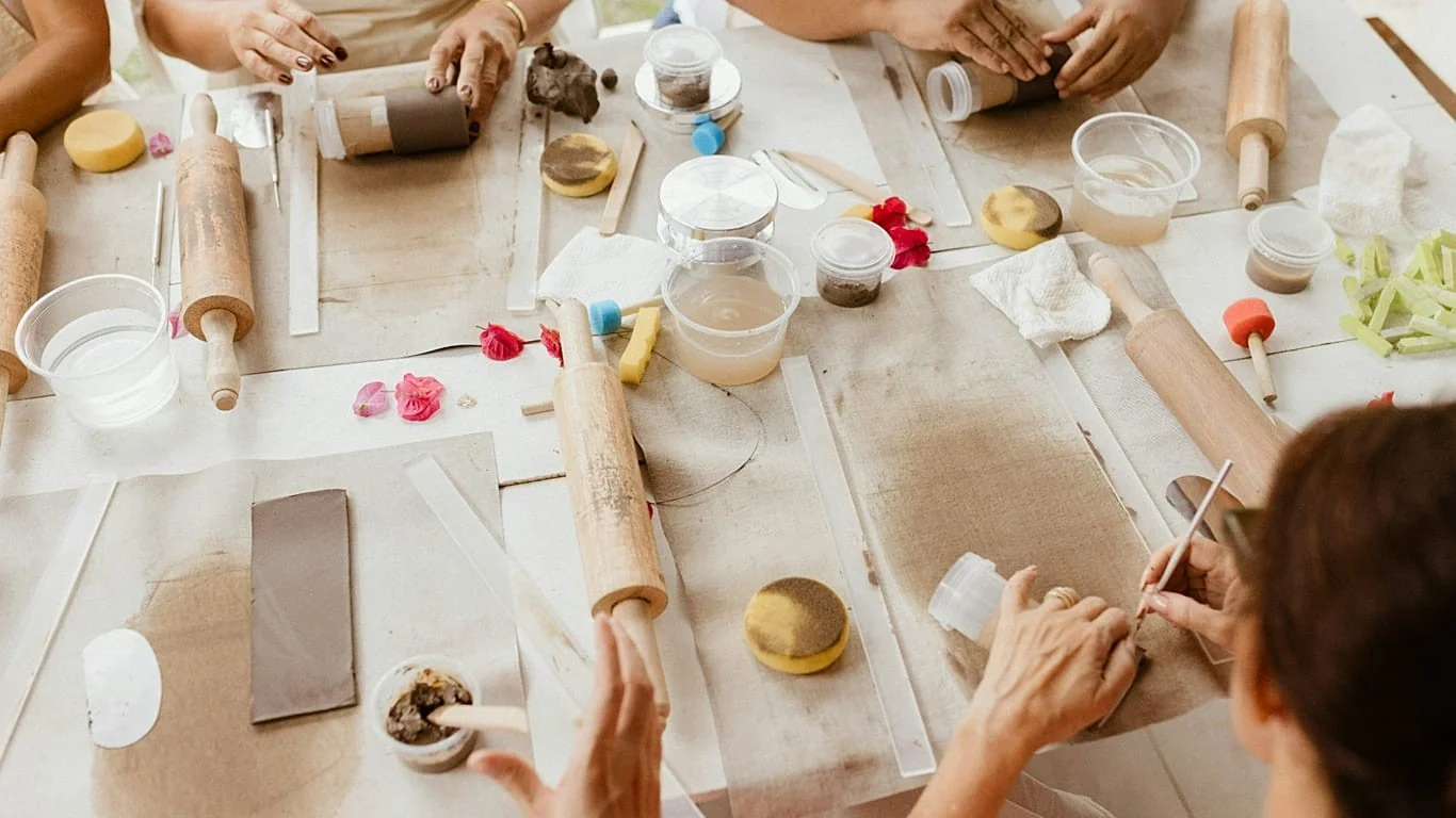 Skillcation: como aulas de ukulele, mahjong e culinária estão transformando viagens