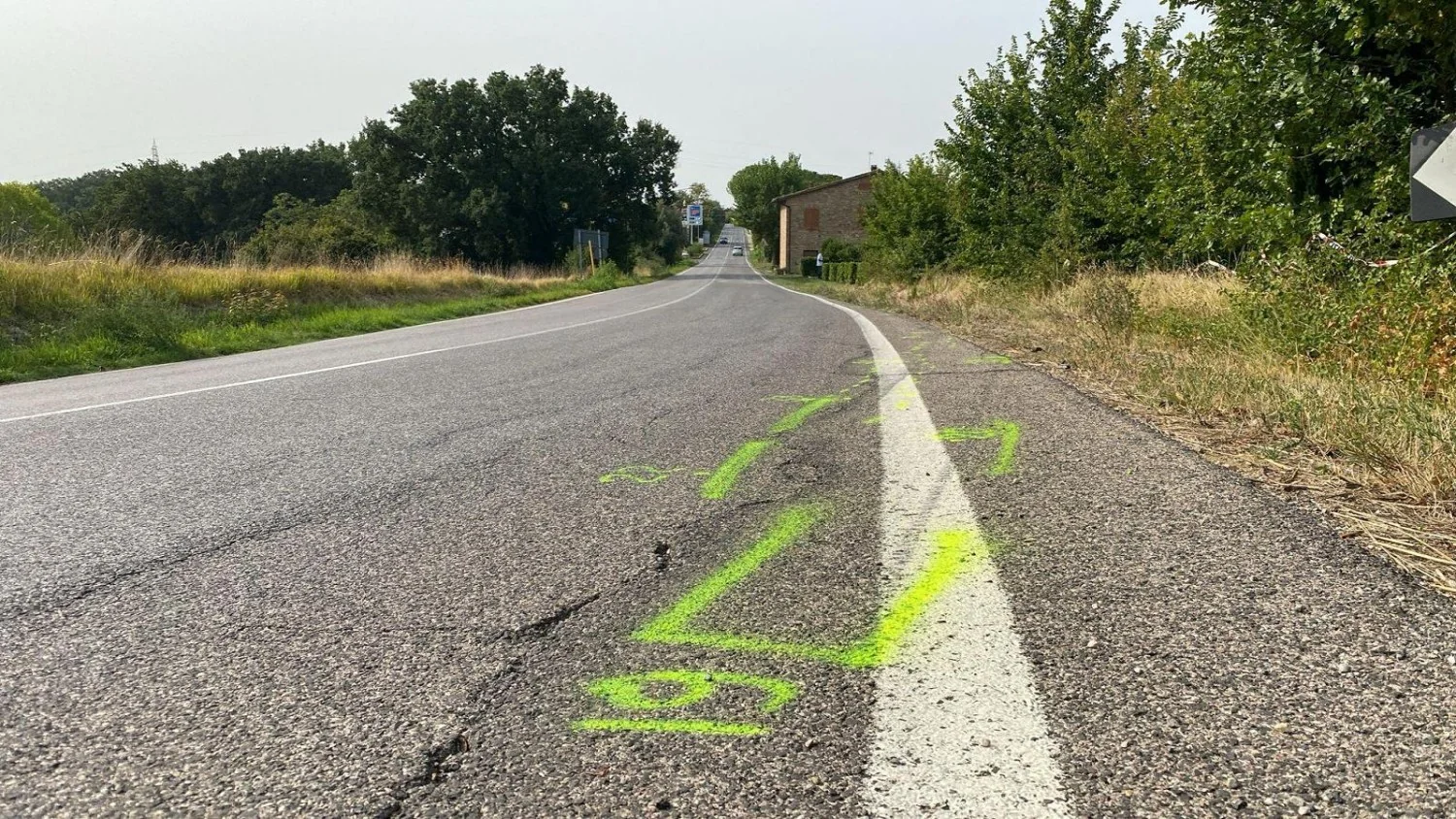 Tragédia na Marscianese: dois jovens de 17 anos morrem em acidente perto de Perugia
