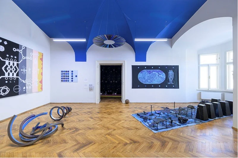 Trenčín2026 inaugura mostra 'Glocal Equality and Hospitality' no Župný dom