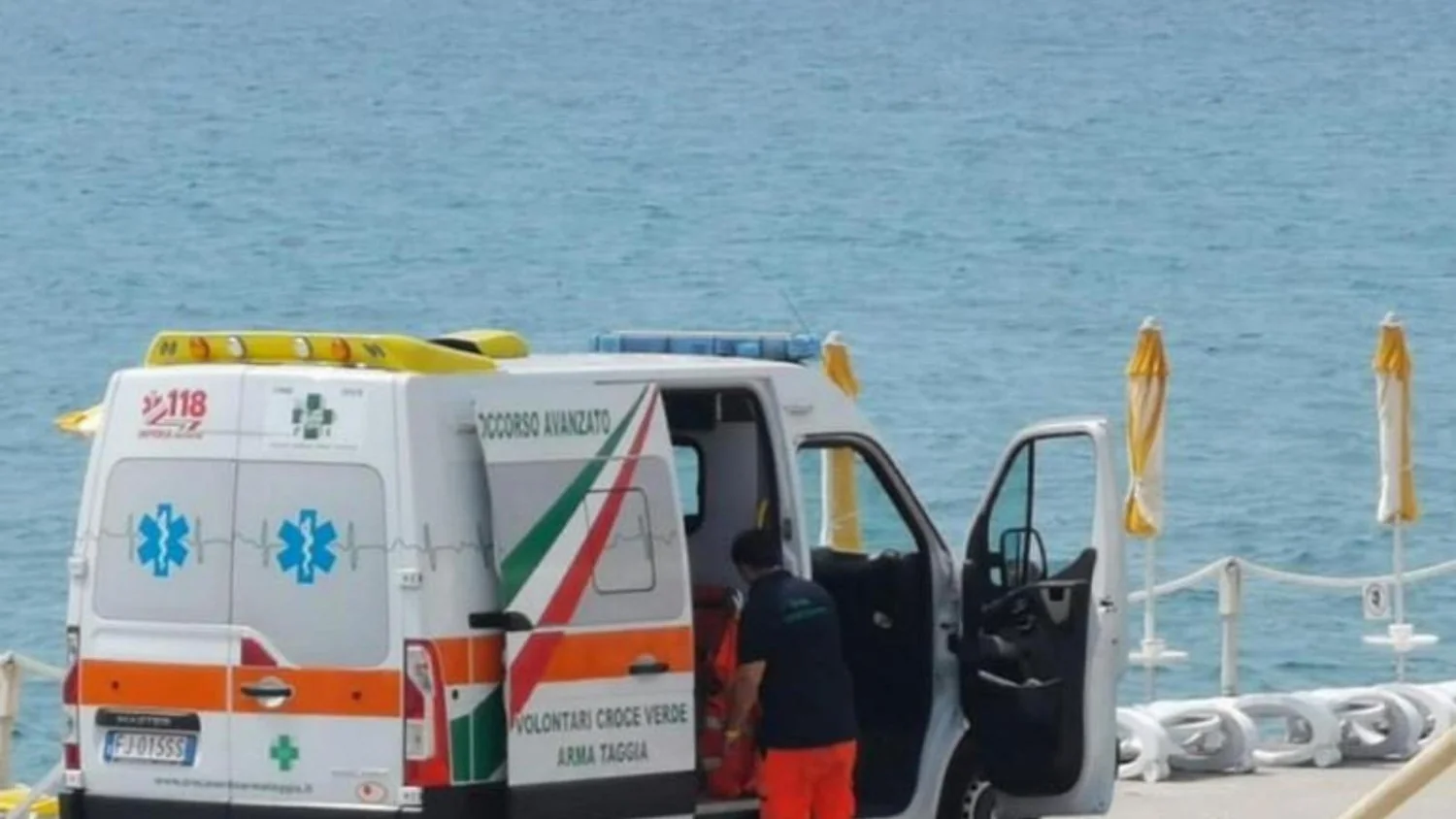 Turista de Bolonha, 19 anos, morre ao tomar banho em Rivabella, Gallipoli