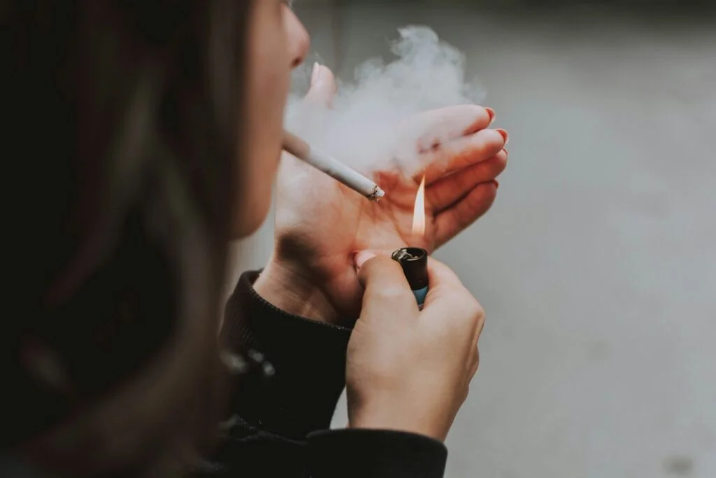 Revisão das regras sobre tabaco na UE: consulta fechada e já explode caso de transparência